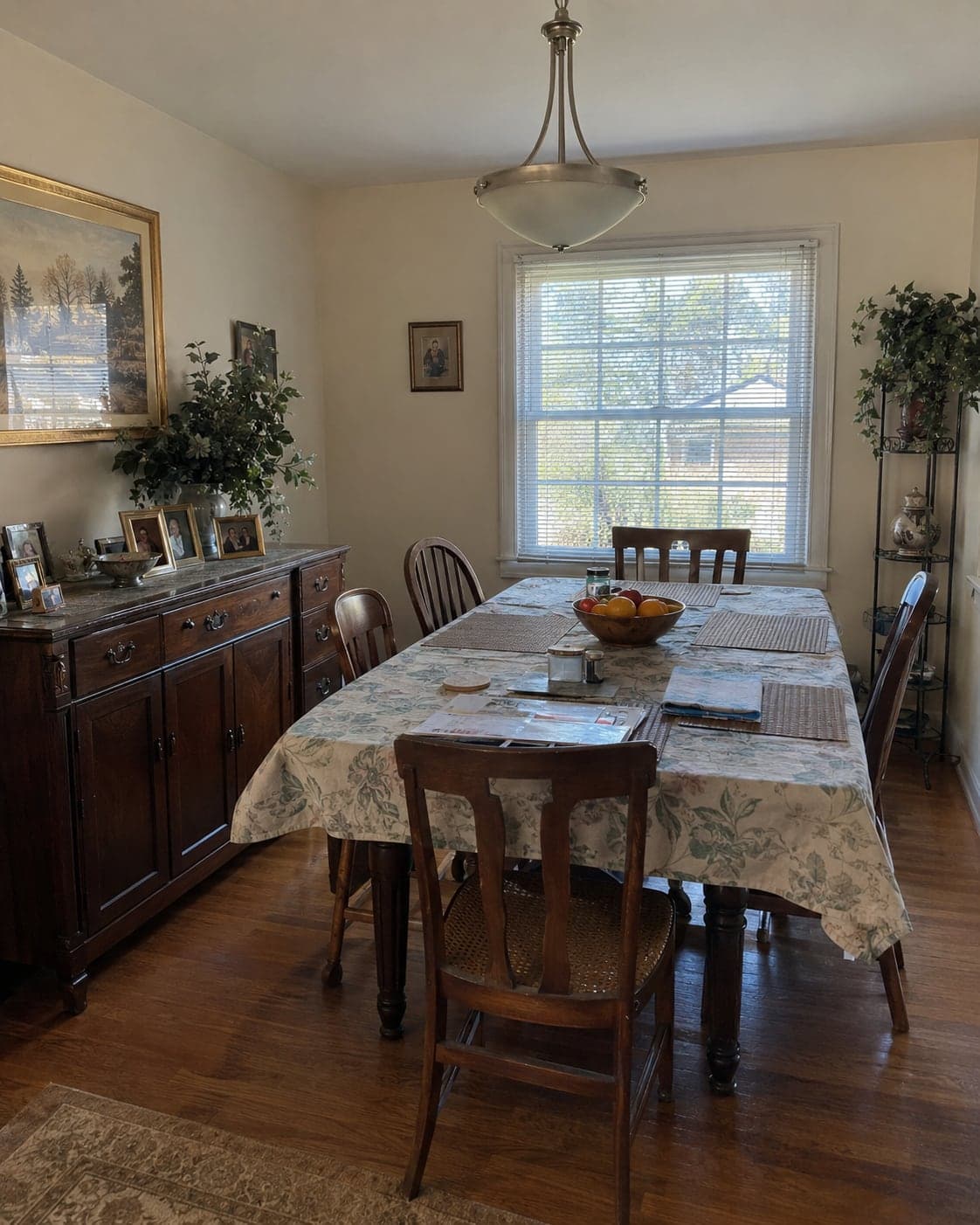 Dining Room before its redesign