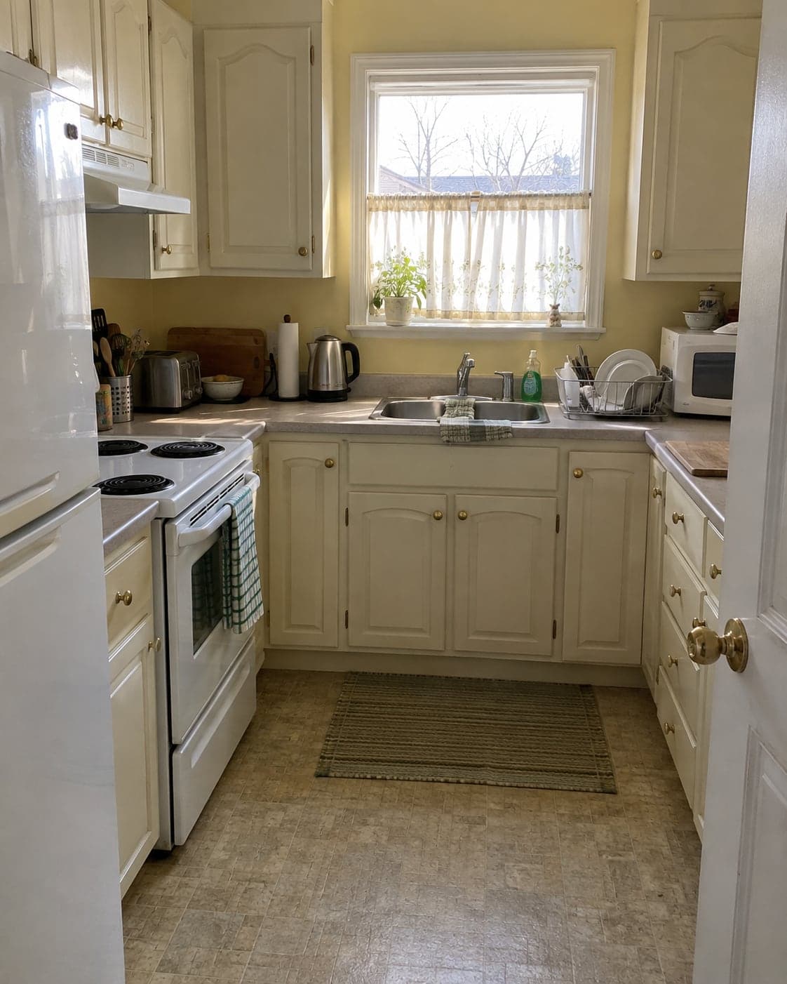 Kitchen before its redesign